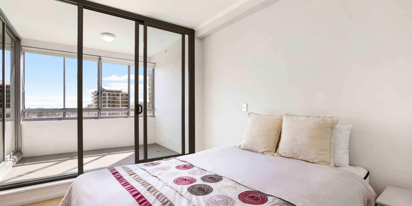 801/80 Ebley Street Bondi Junction