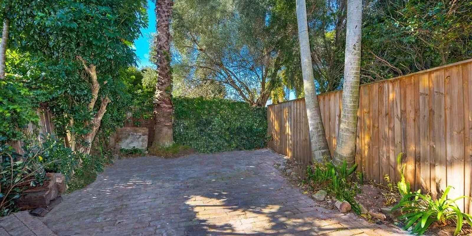 27 Woodland Street Marrickville