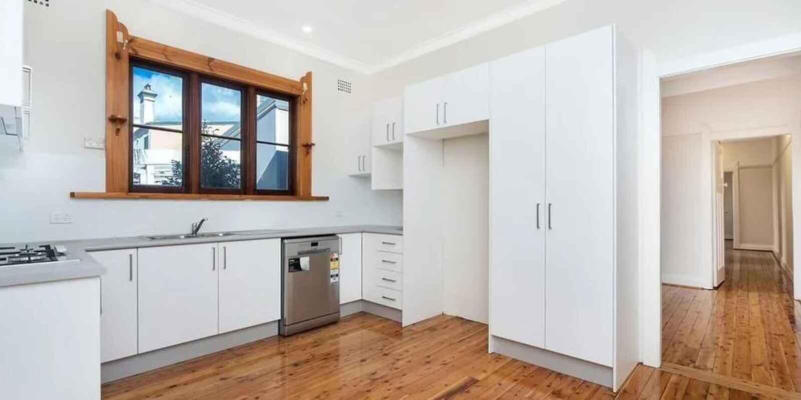 27 Woodland Street Marrickville