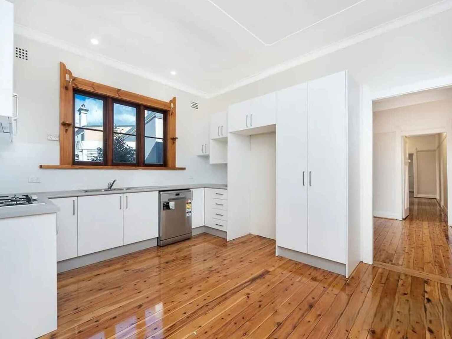 27 Woodland Street Marrickville