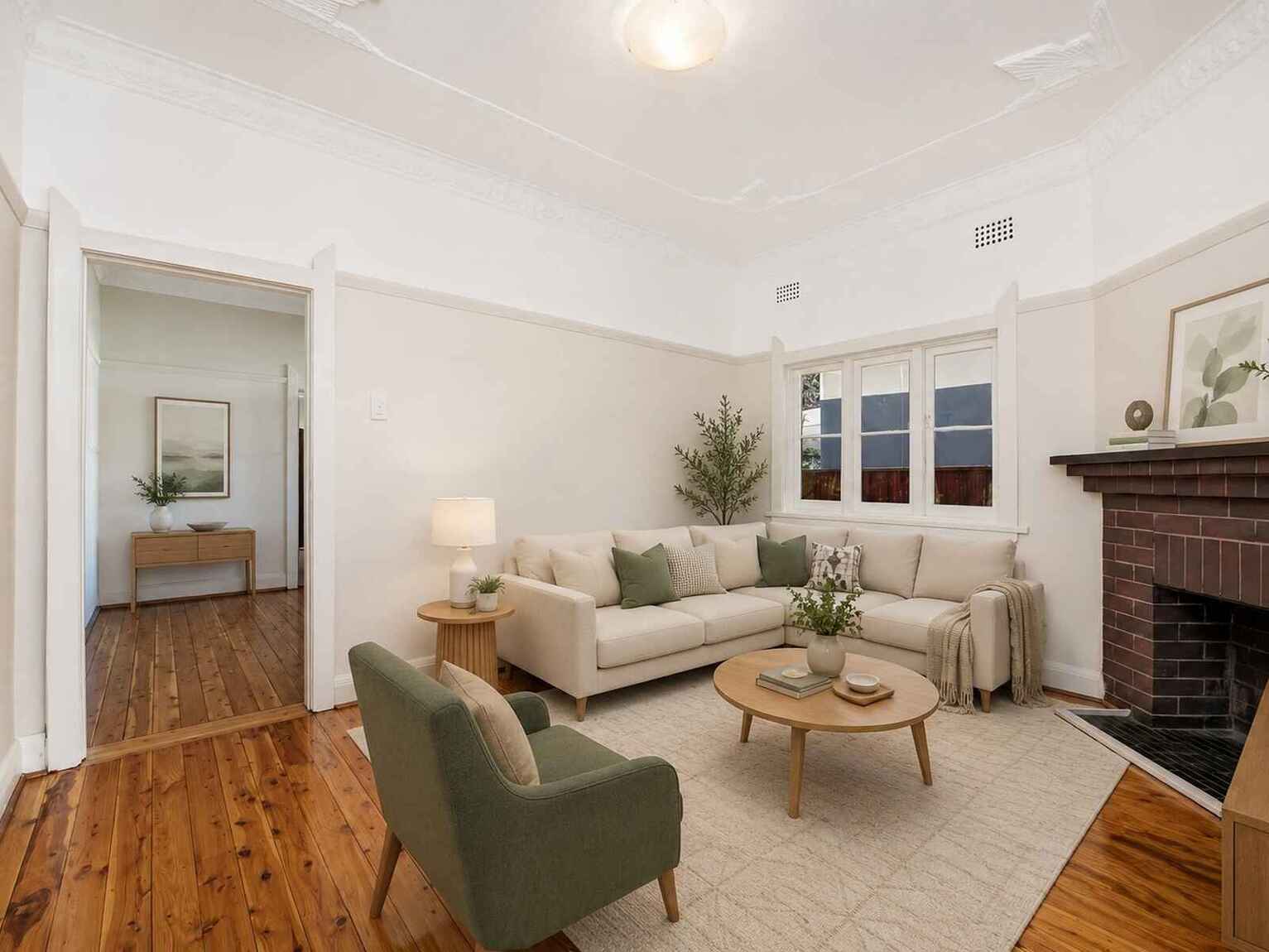 27 Woodland Street Marrickville