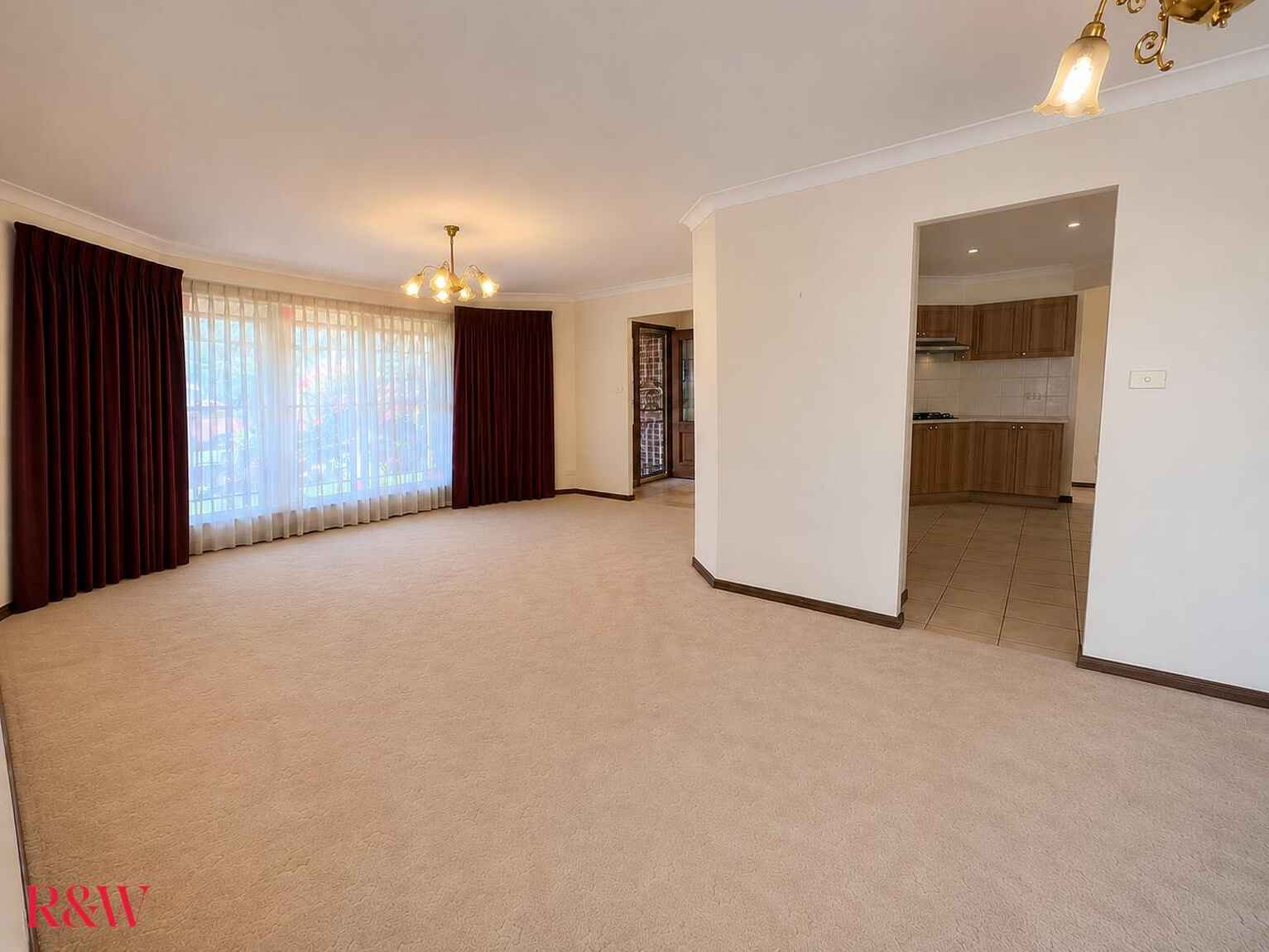 68 Englorie Park Drive Glen Alpine 68 Englorie Park Drive Glen Alpine