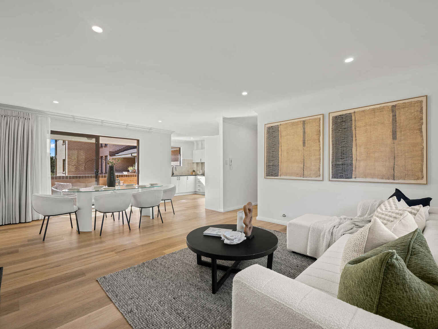 10/22-26 Phillips Avenue Canterbury