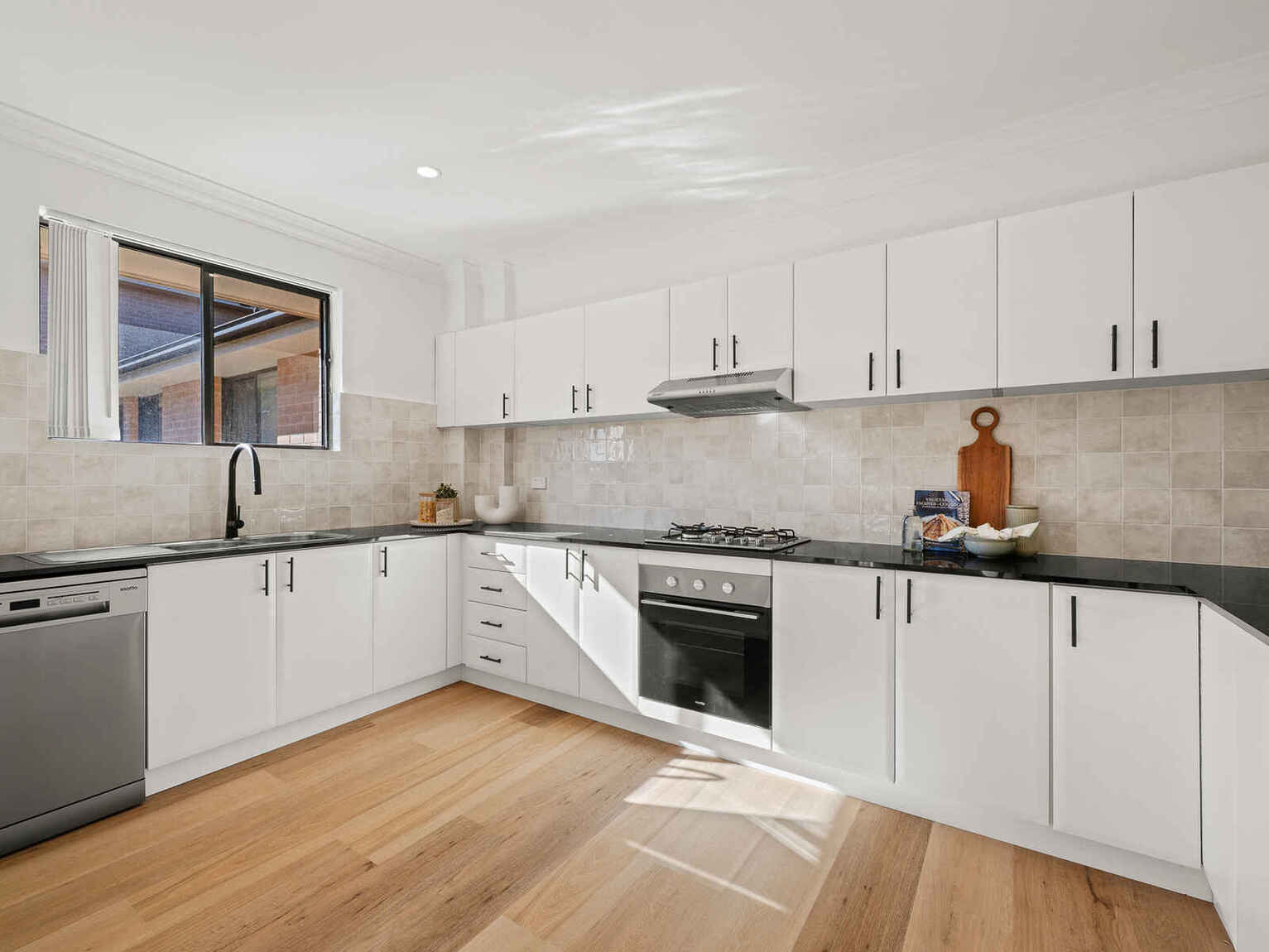 10/22-26 Phillips Avenue Canterbury