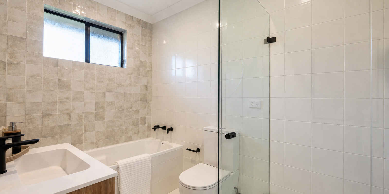 10/22-26 Phillips Avenue Canterbury