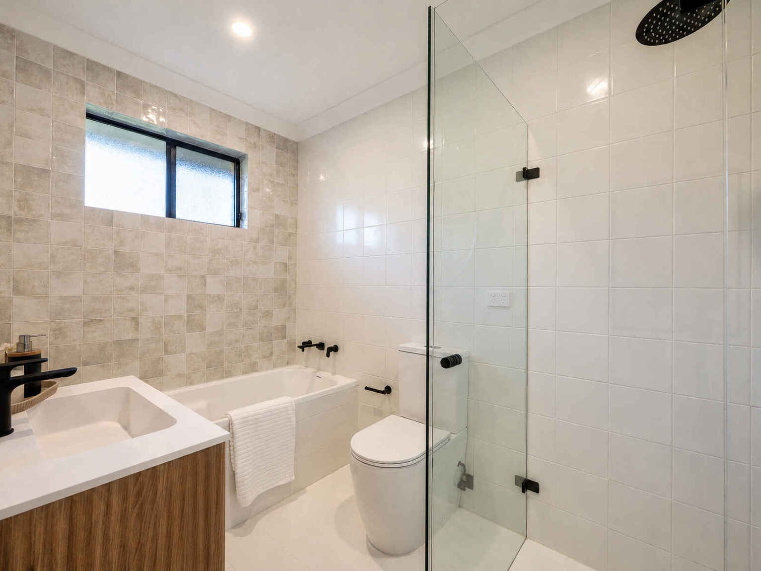 10/22-26 Phillips Avenue Canterbury