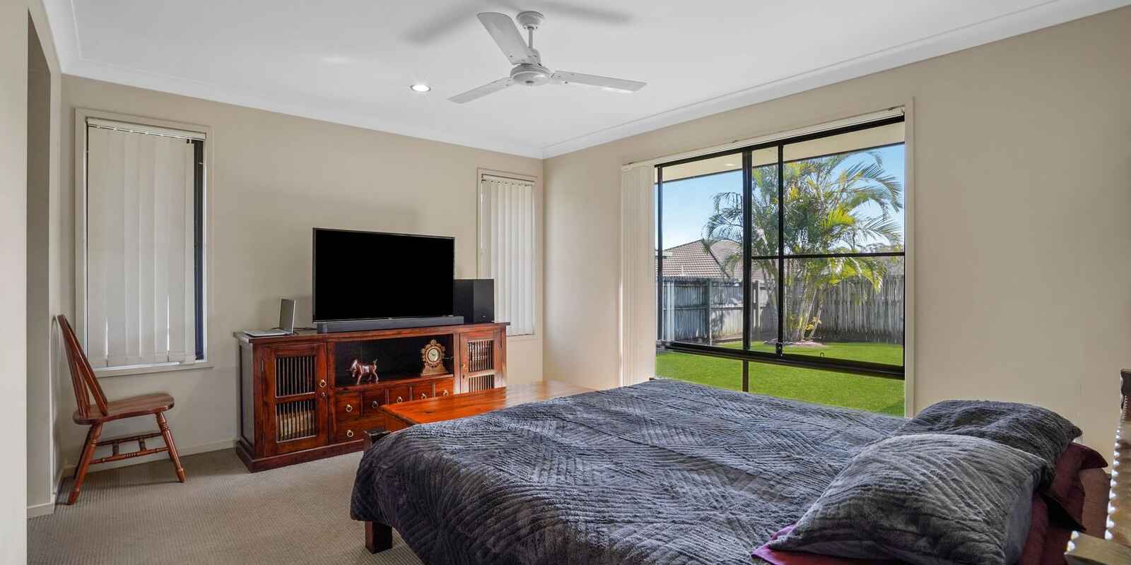 60 Coach Road West Morayfield 60 Coach Road West Morayfield