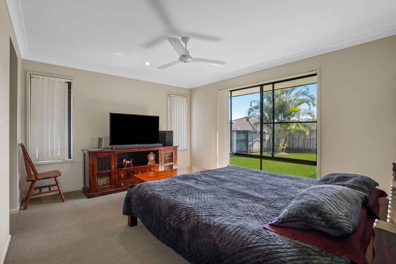 60 Coach Road West Morayfield 60 Coach Road West Morayfield