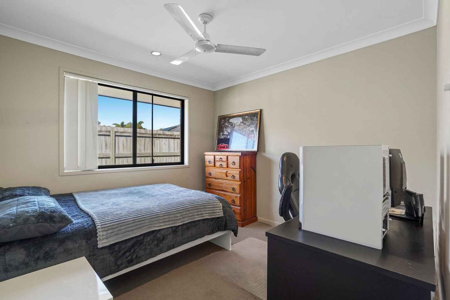 60 Coach Road West Morayfield 60 Coach Road West Morayfield