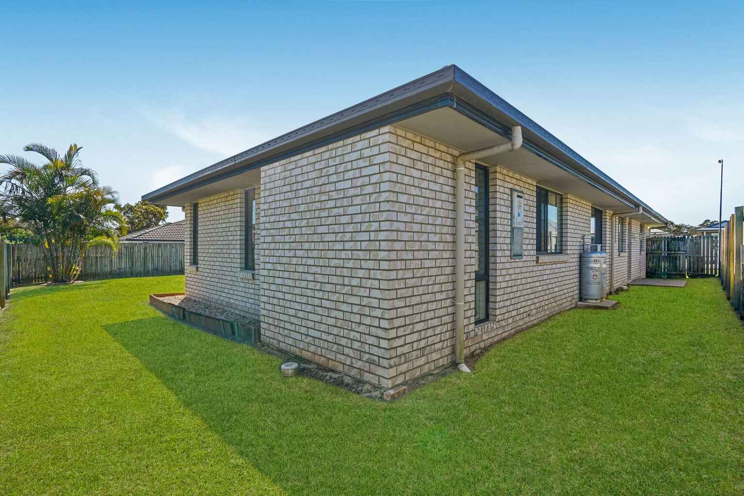 60 Coach Road West Morayfield 60 Coach Road West Morayfield