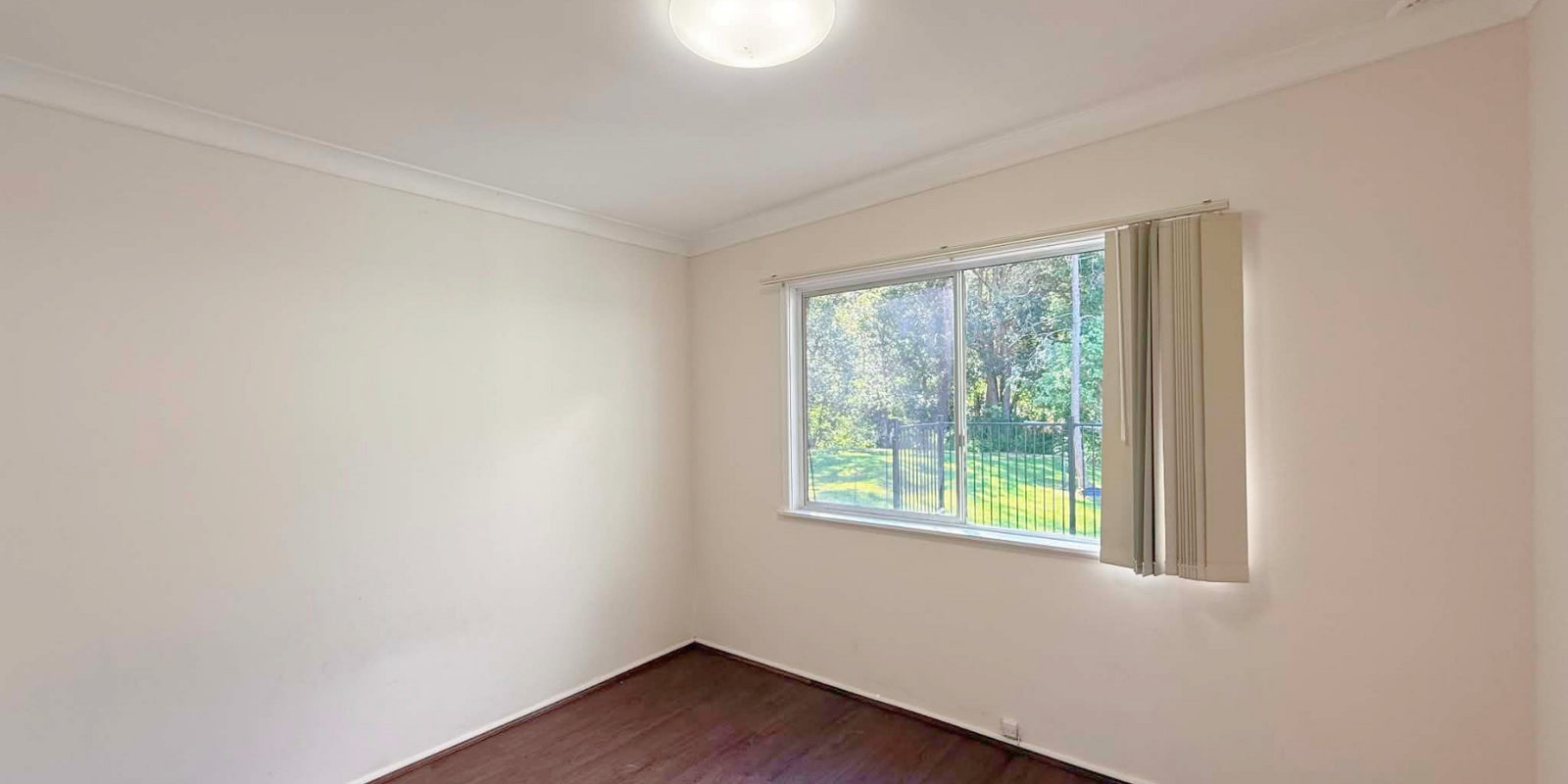 27 Takari Avenue Point Clare