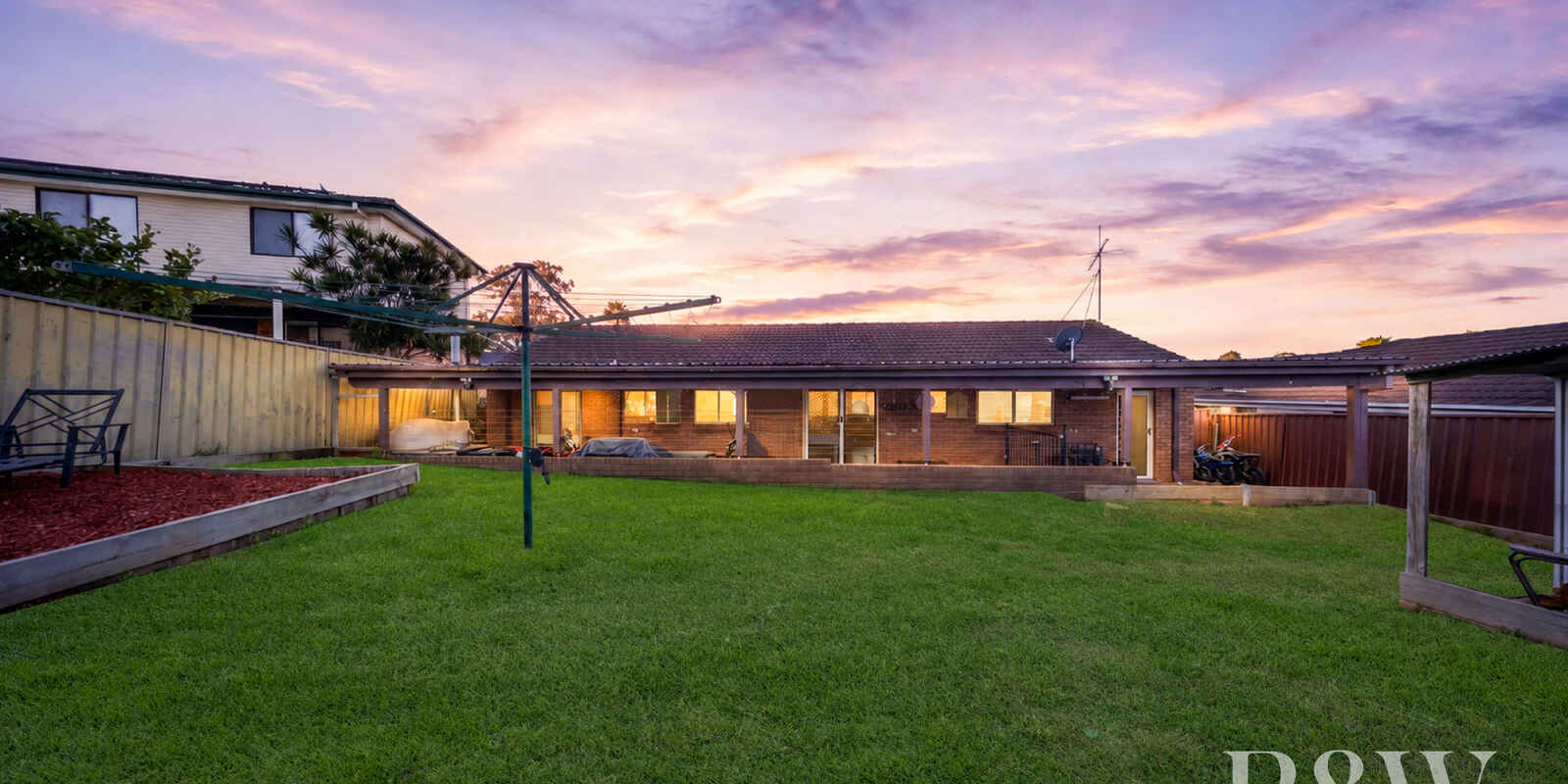 4 BRIERLEY PLACE Eagle Vale 4 BRIERLEY PLACE Eagle Vale