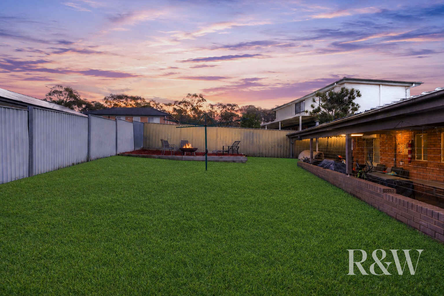 4 BRIERLEY PLACE Eagle Vale 4 BRIERLEY PLACE Eagle Vale