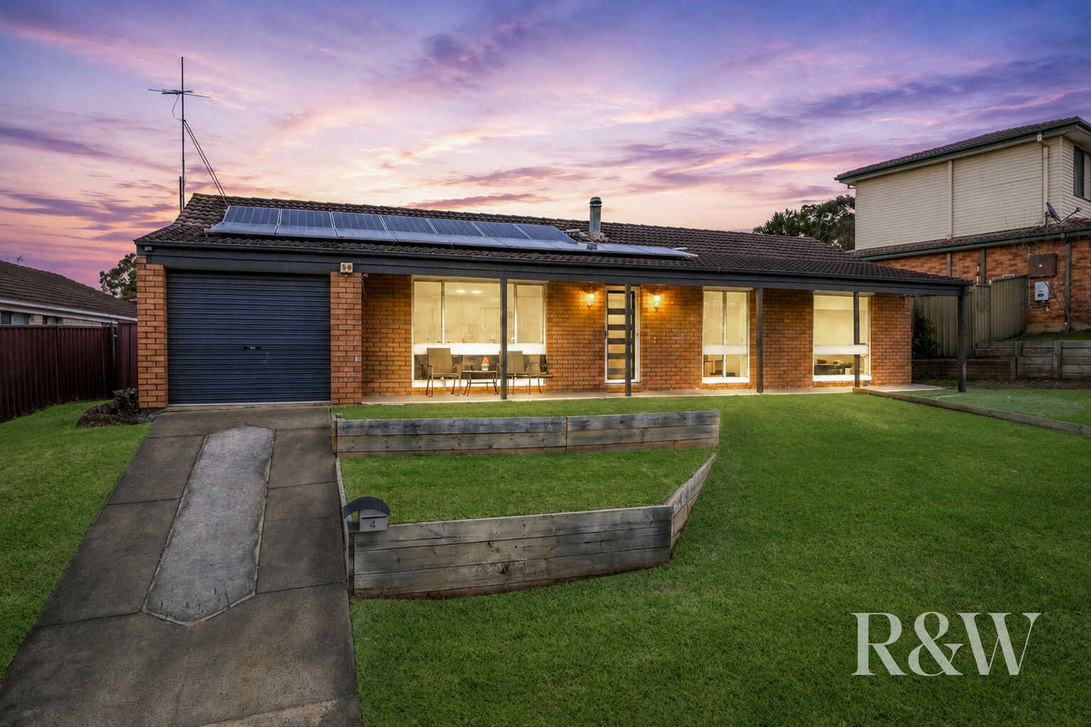 4 BRIERLEY PLACE Eagle Vale 4 BRIERLEY PLACE Eagle Vale