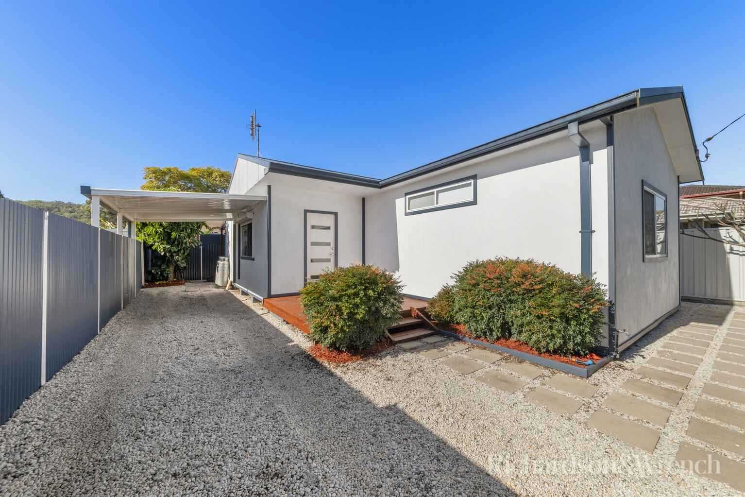 116 Trafalgar Avenue Umina Beach 116 Trafalgar Avenue Umina Beach