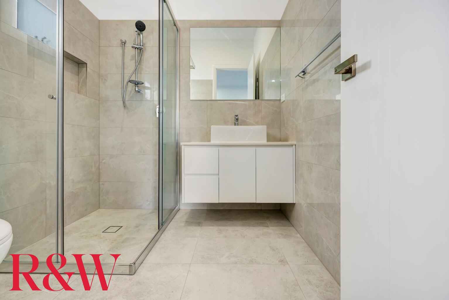 13 Dunstan Drive Bradbury 13 Dunstan Drive Bradbury