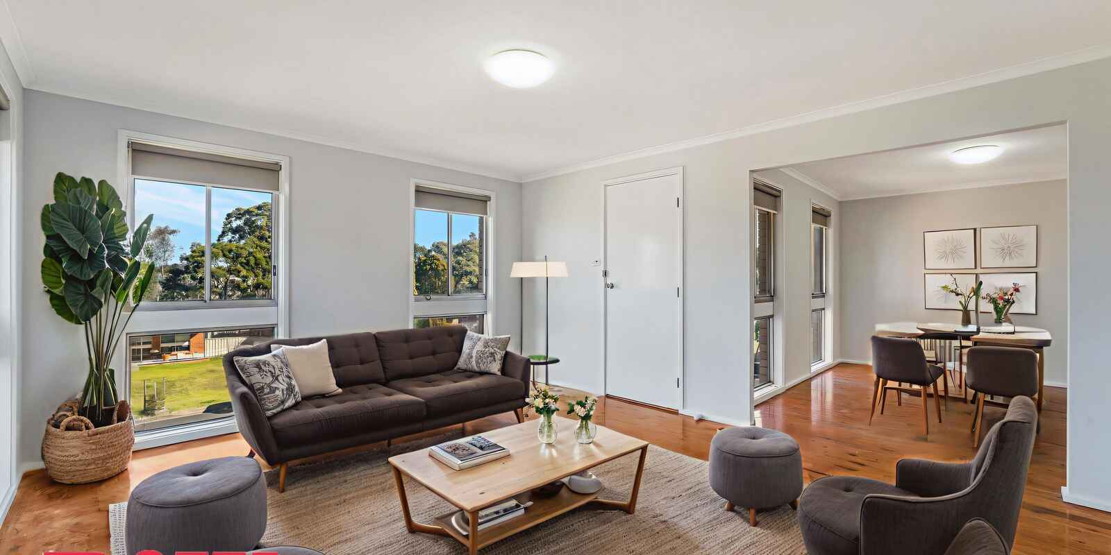 52 Elouera Crescent Woodbine 52 Elouera Crescent Woodbine