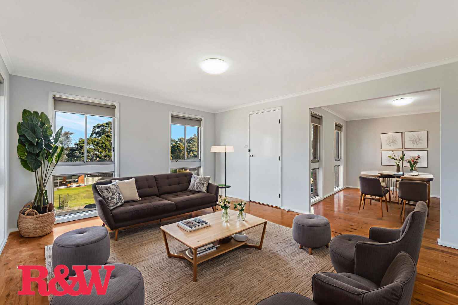 52 Elouera Crescent Woodbine 52 Elouera Crescent Woodbine