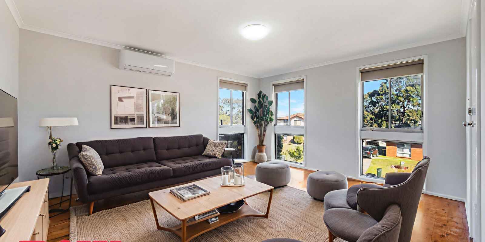 52 Elouera Crescent Woodbine 52 Elouera Crescent Woodbine