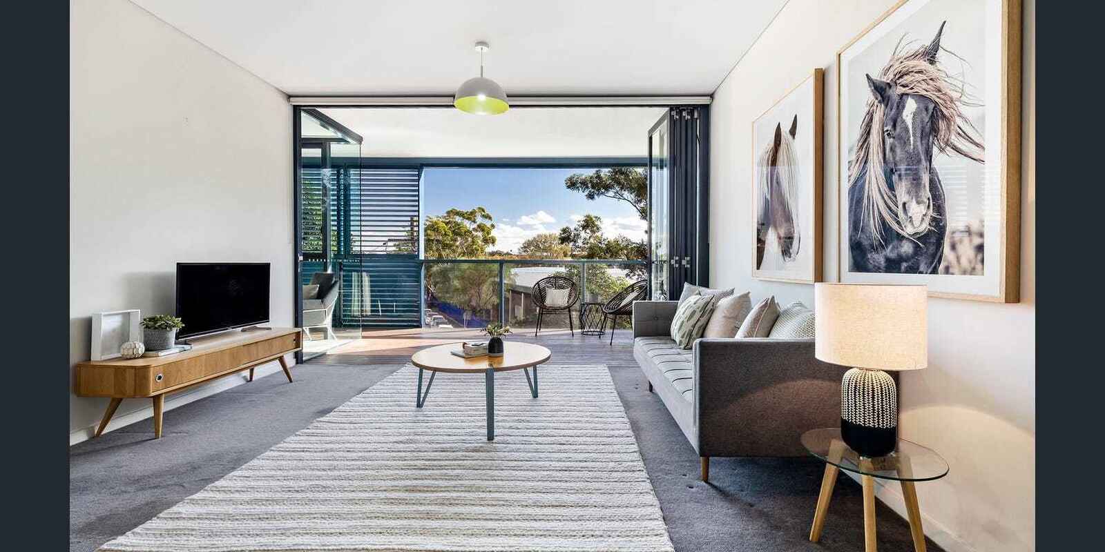 301/5 Sterling Circuit Camperdown 301/5 Sterling Circuit Camperdown