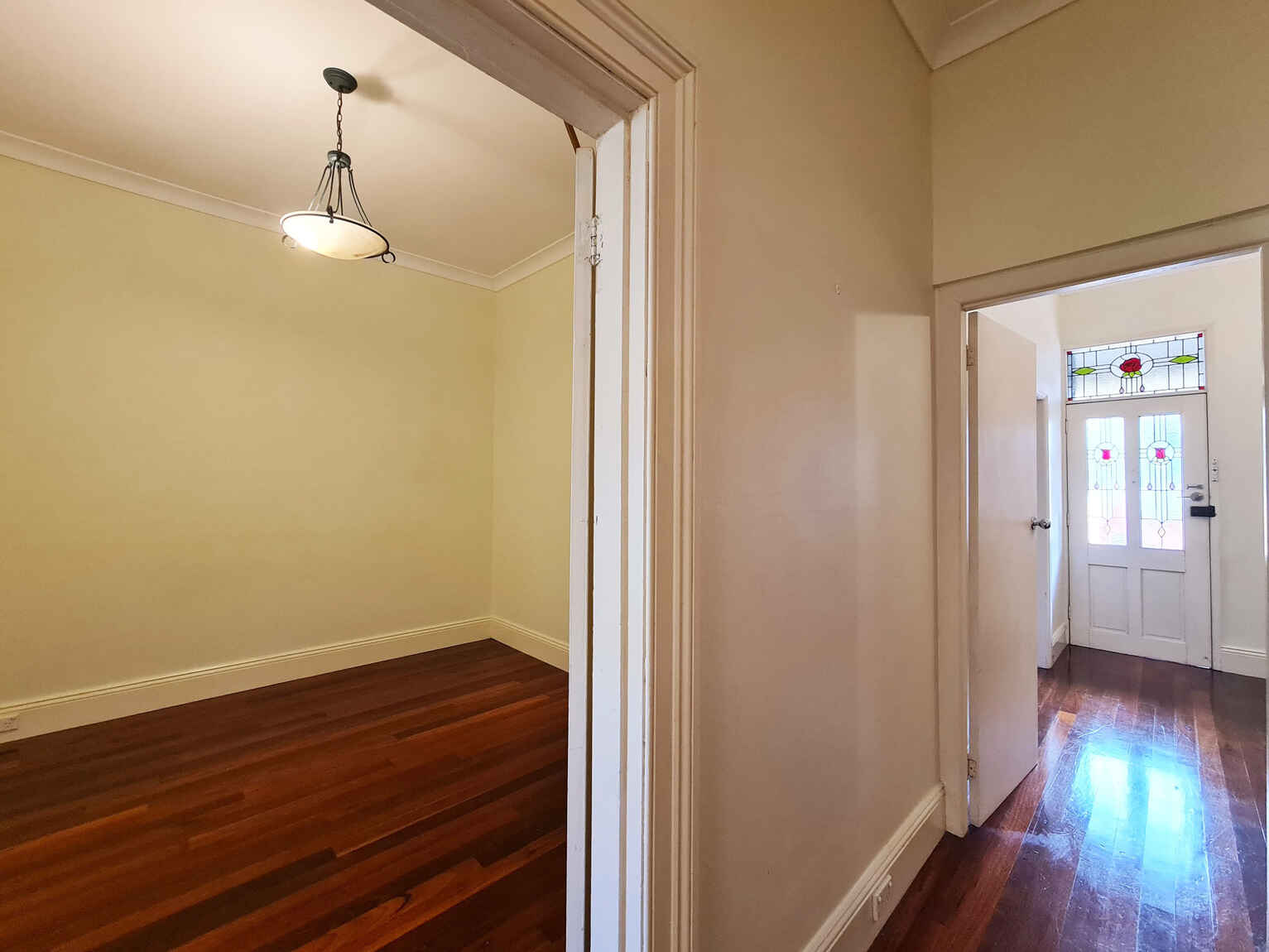 28 Crown Street St Peters