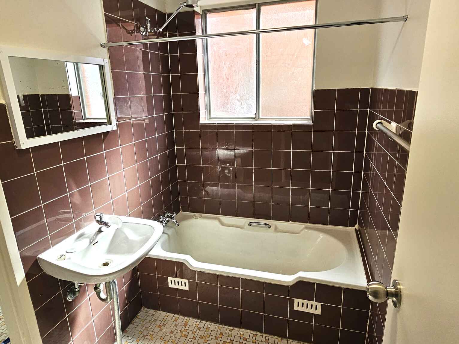 1/23 Gould Street Campsie