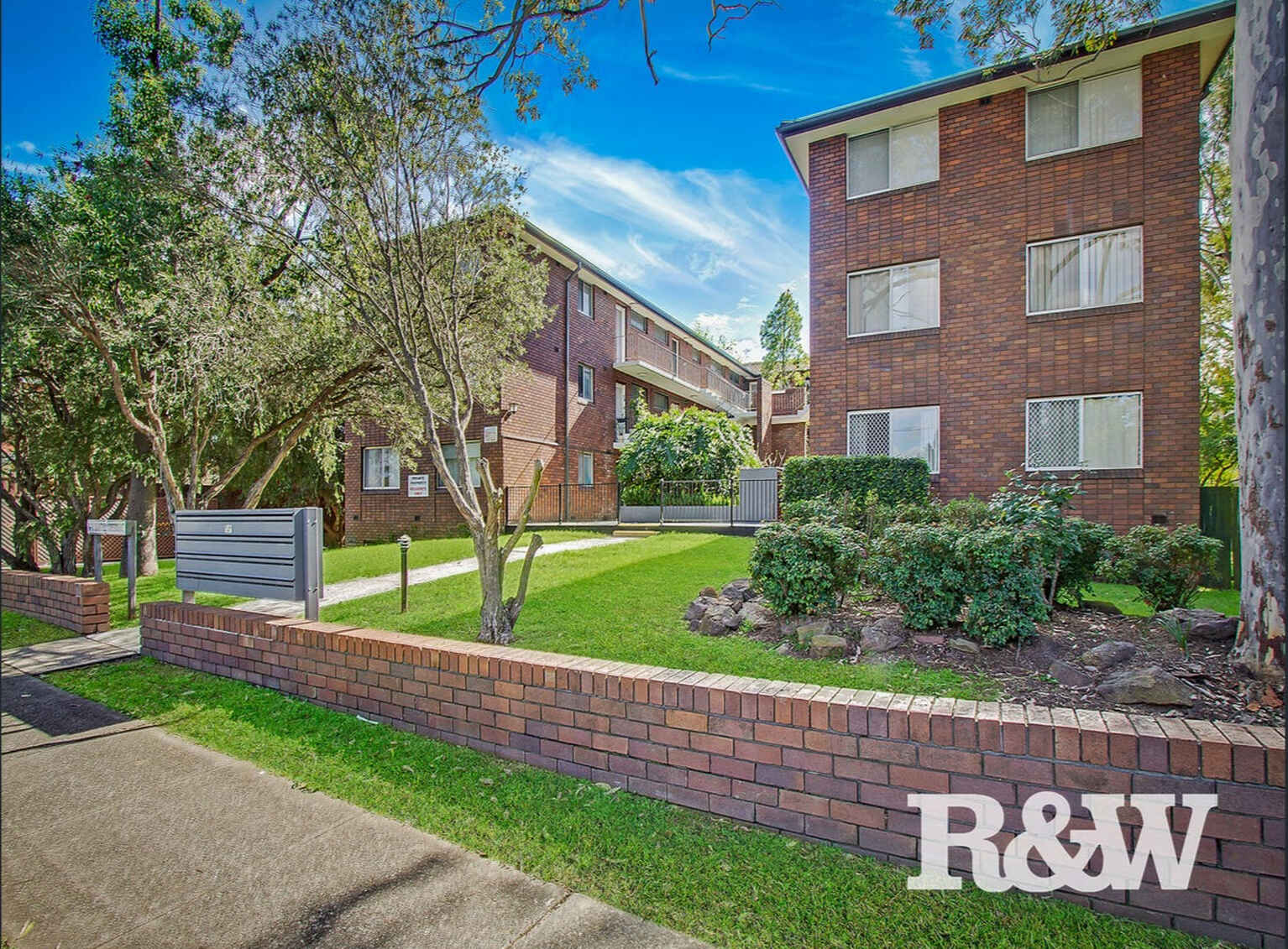 5/9-11 Santley Crescent Kingswood