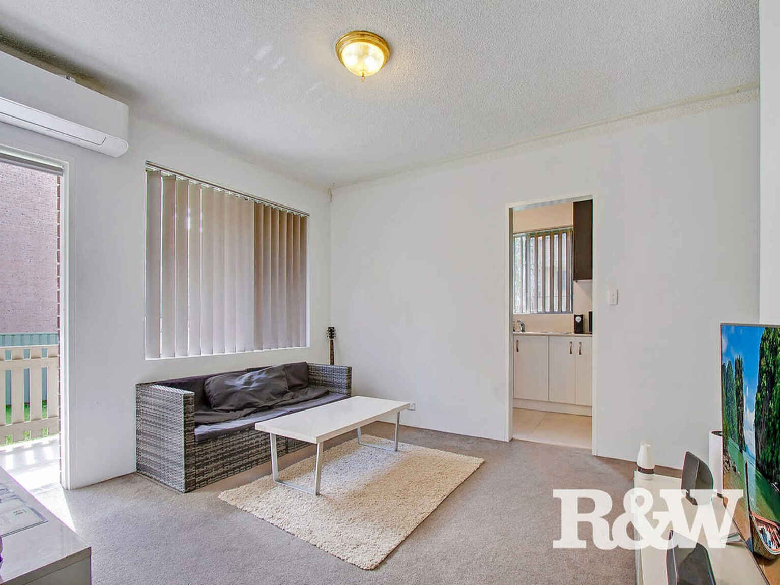 5/9-11 Santley Crescent Kingswood