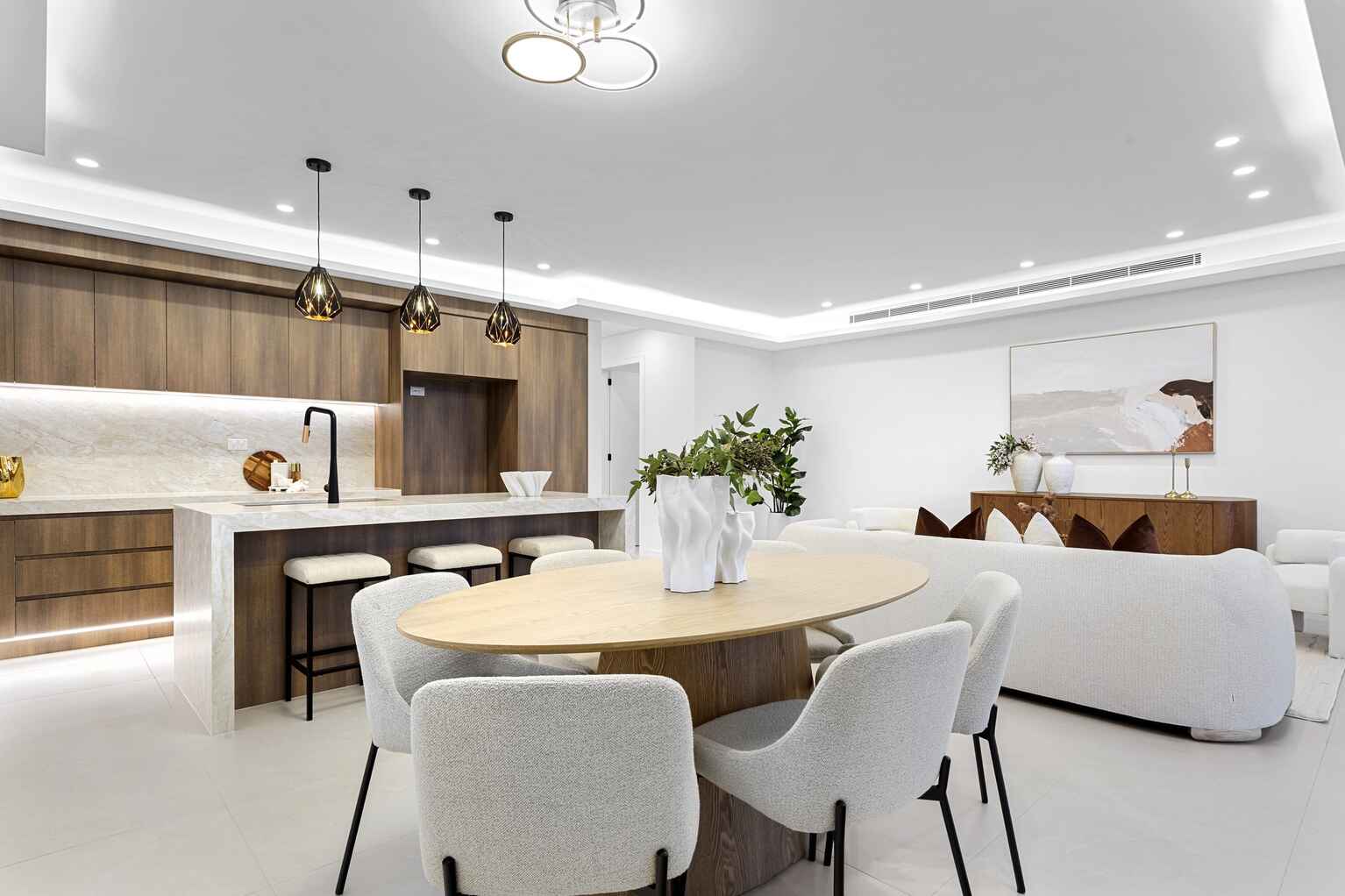 20B Josephine Crescent Moorebank