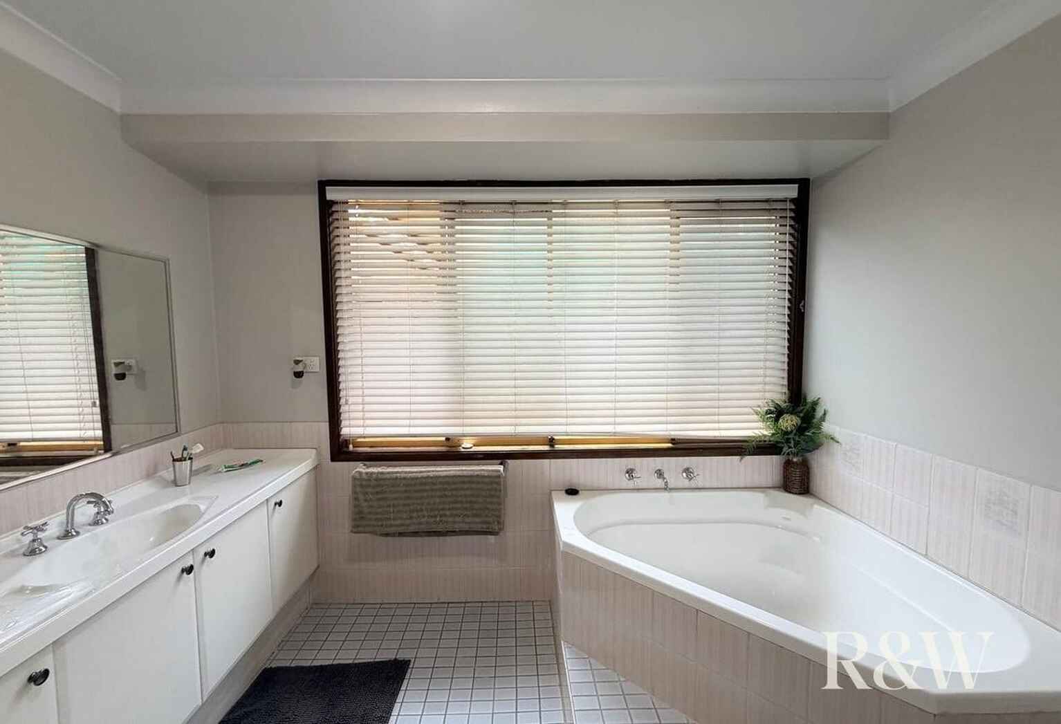 14 Gosse Place Bonnyrigg Heights