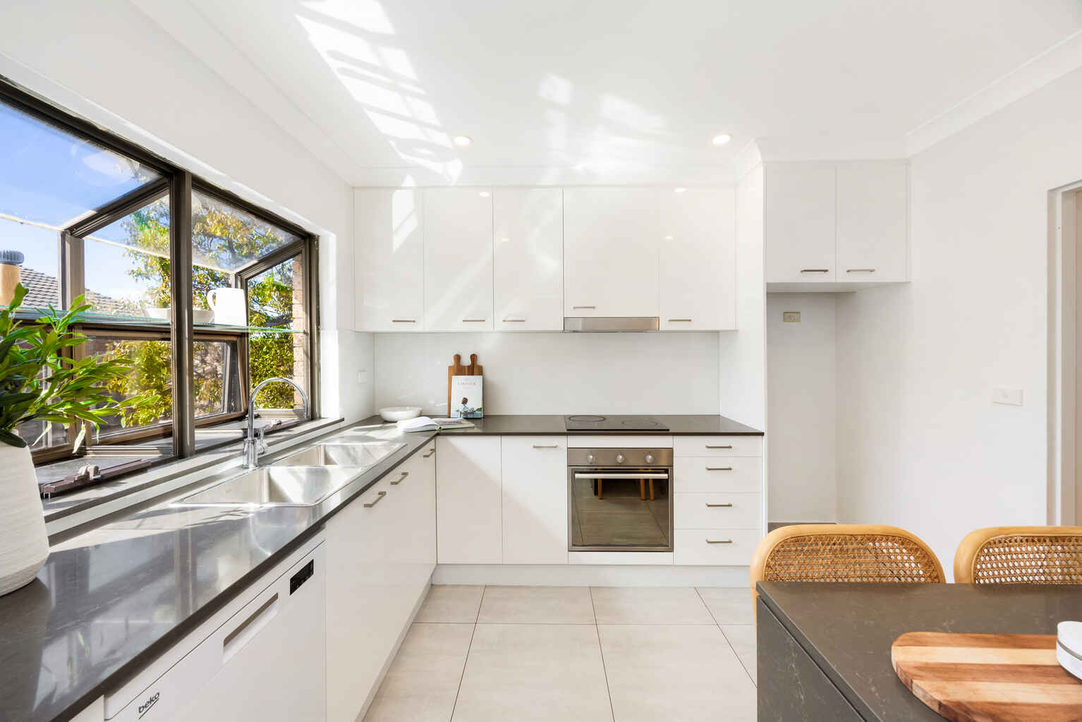 18/29-31 Simpson Street Bondi Beach 18/29-31 Simpson Street Bondi Beach