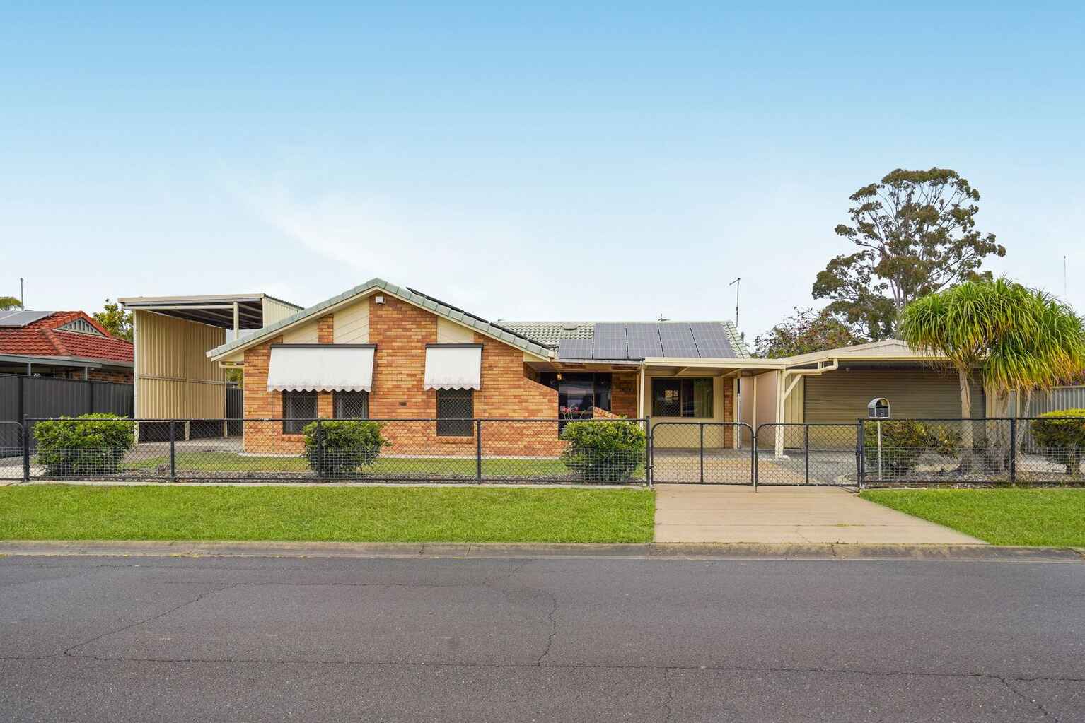 3 Riviera Court Morayfield 3 Riviera Court Morayfield