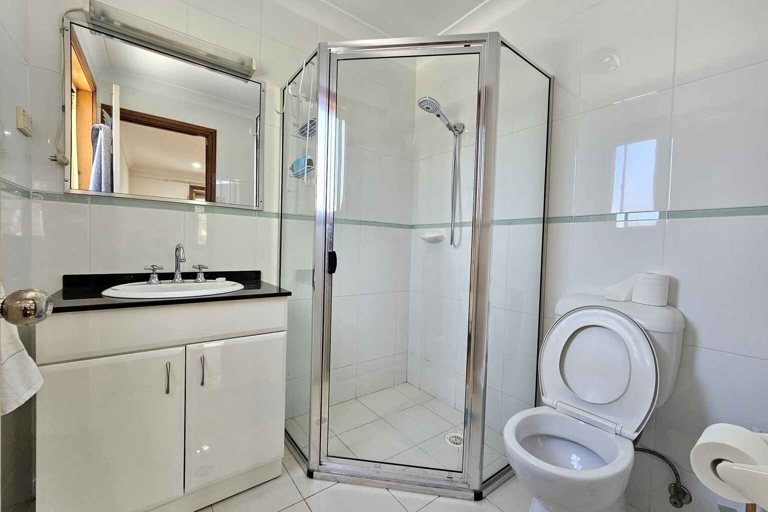 4A Tallowood Avenue Casula 4A Tallowood Avenue Casula