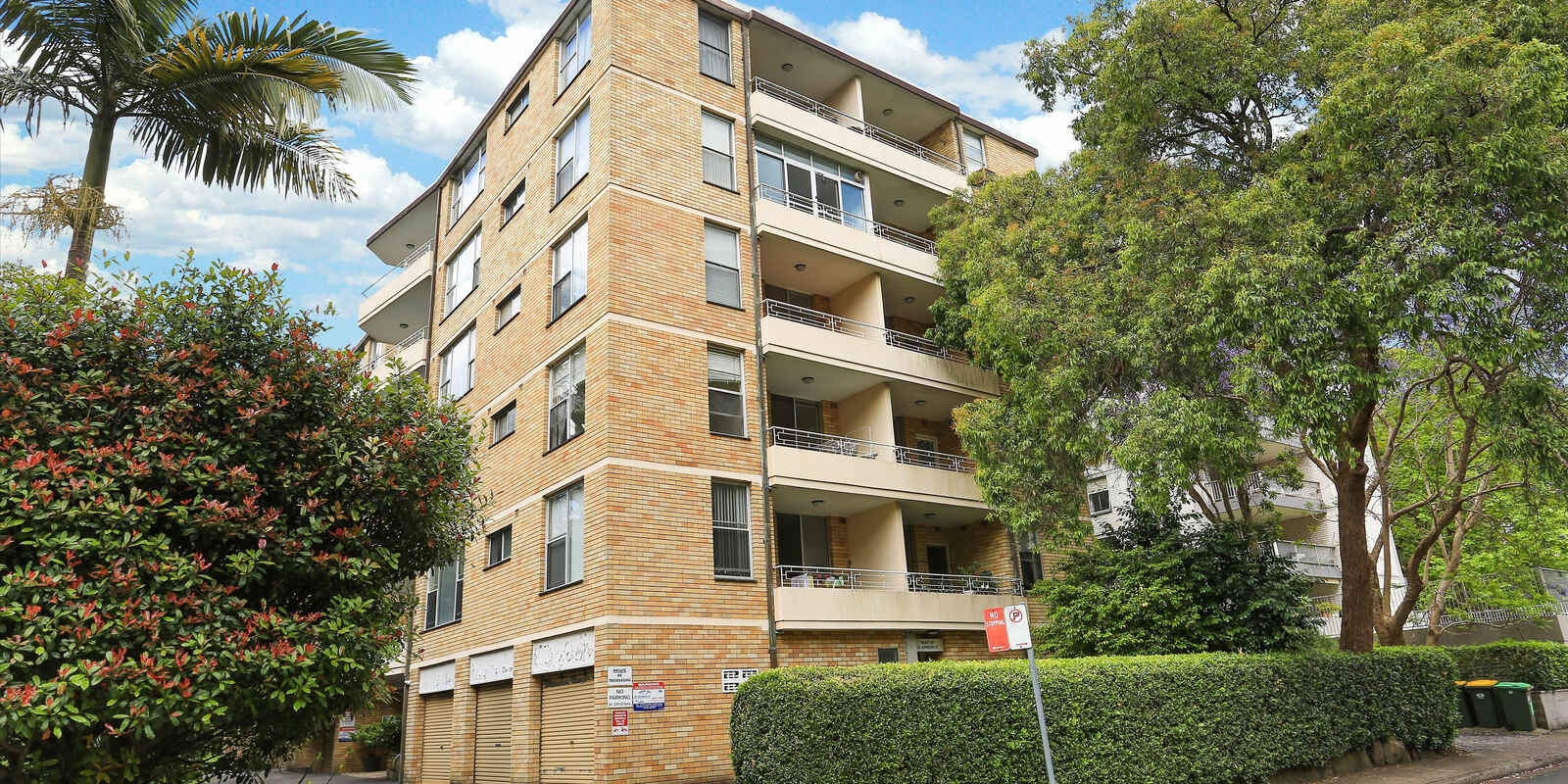 19/33 Johnson St Chatswood