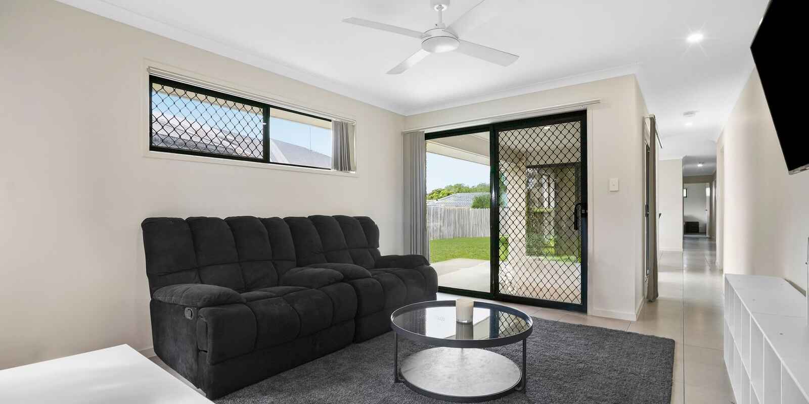 1/25 Lyndon Way Bellmere 1/25 Lyndon Way Bellmere