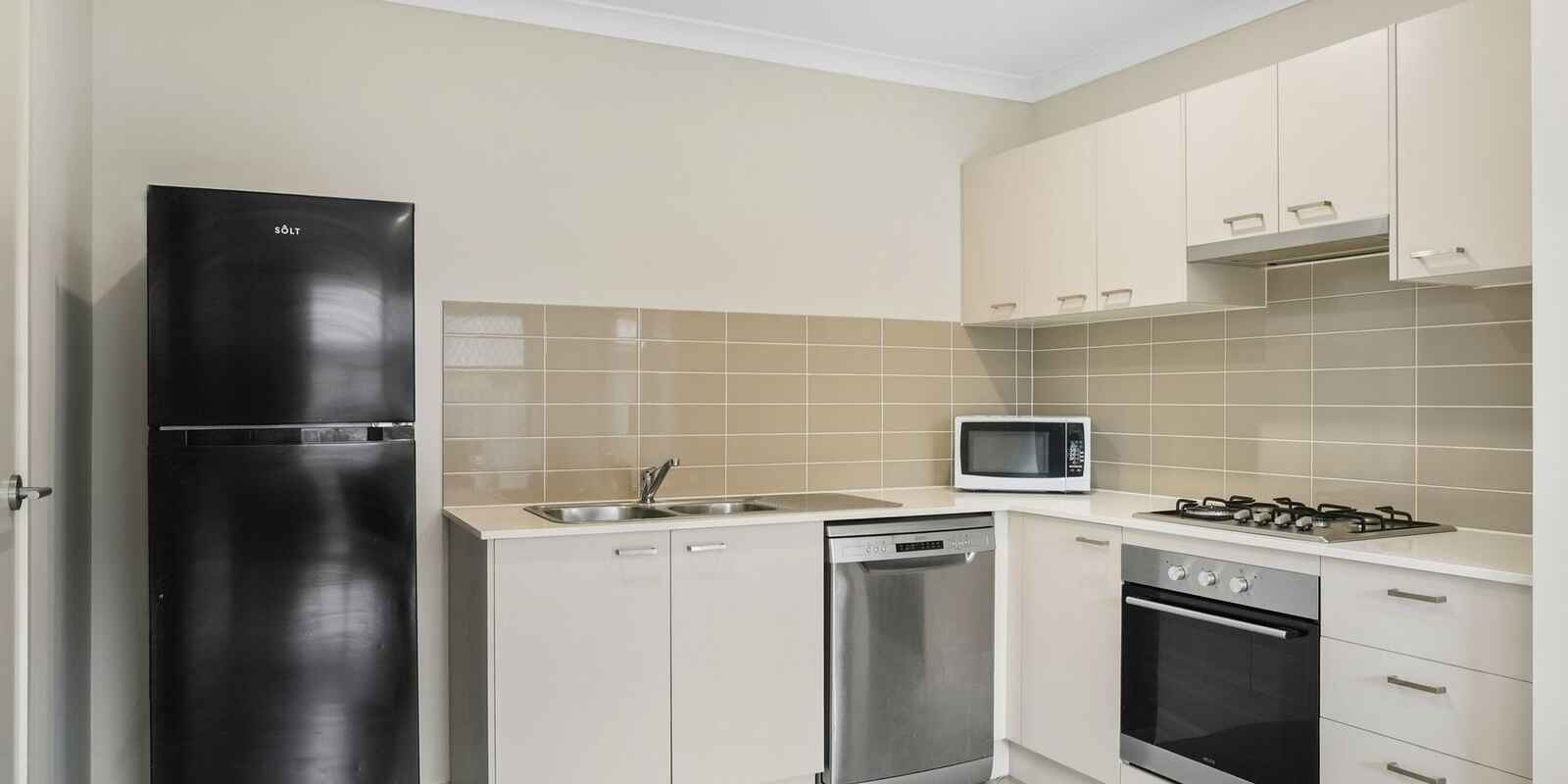1/25 Lyndon Way Bellmere 1/25 Lyndon Way Bellmere