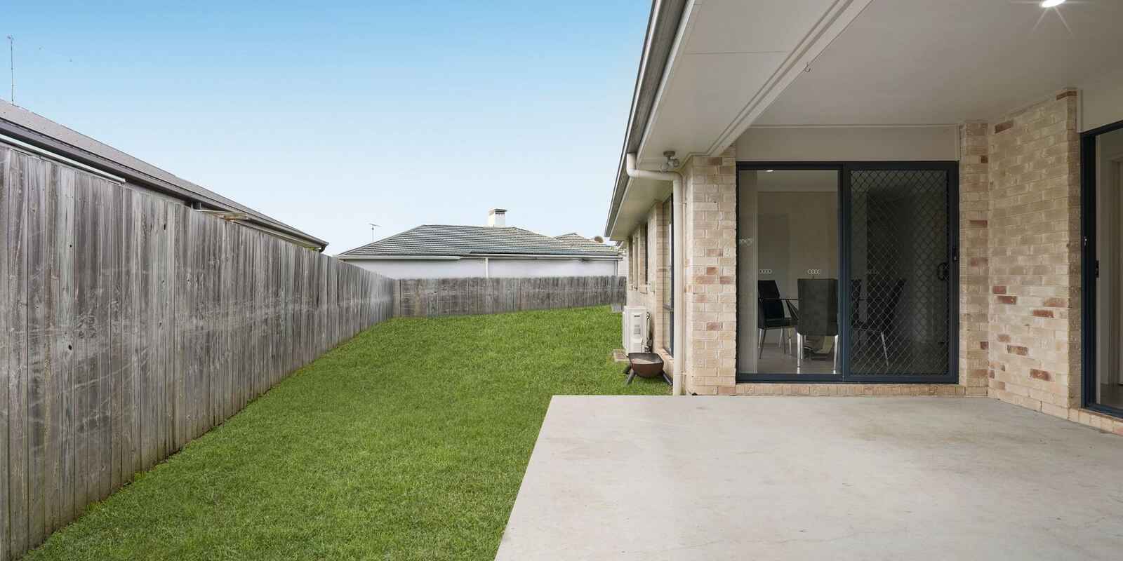 1/25 Lyndon Way Bellmere 1/25 Lyndon Way Bellmere