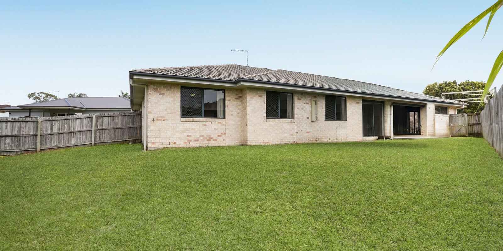 1/25 Lyndon Way Bellmere 1/25 Lyndon Way Bellmere