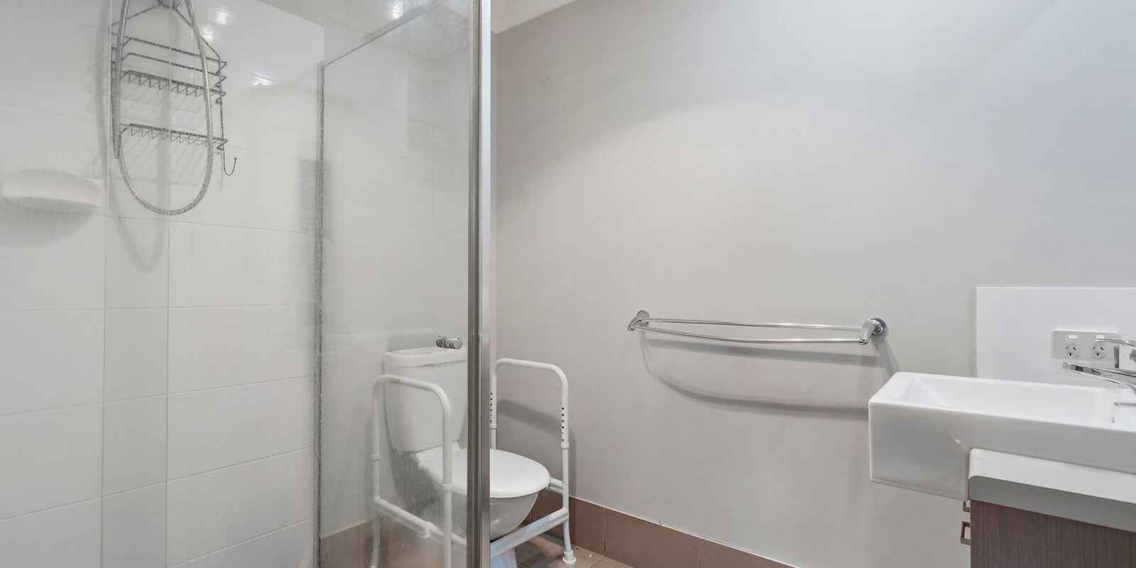 2/25 Lyndon Way Bellmere 2/25 Lyndon Way Bellmere