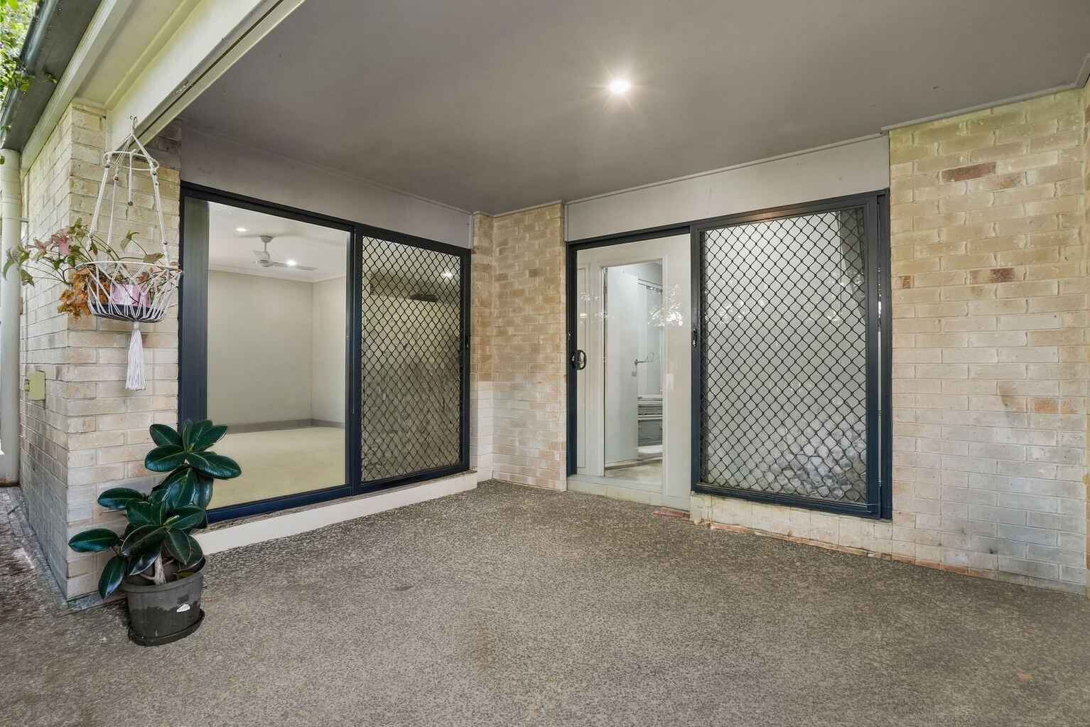 2/25 Lyndon Way Bellmere 2/25 Lyndon Way Bellmere