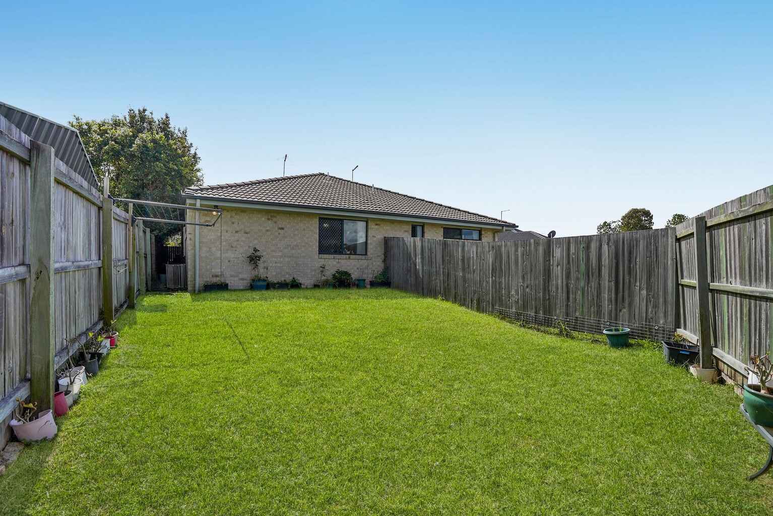 2/25 Lyndon Way Bellmere 2/25 Lyndon Way Bellmere