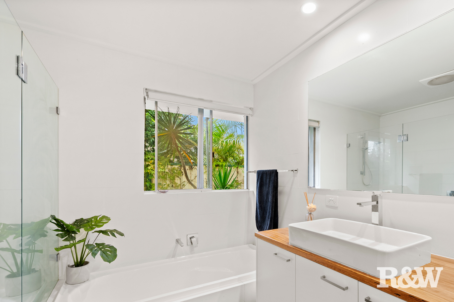 14 Wentworth Avenue Woy Woy 14 Wentworth Avenue Woy Woy