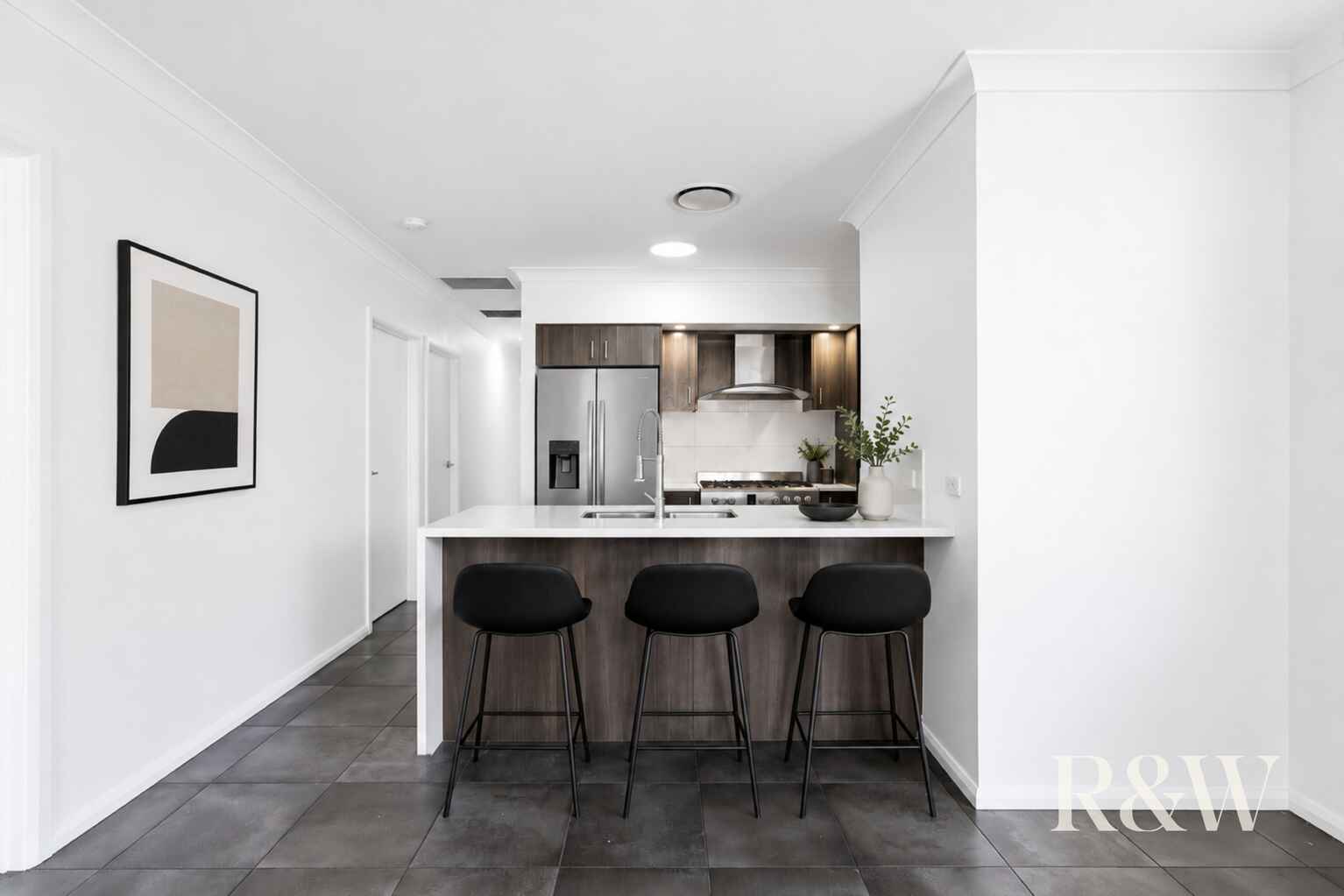 9 Arkley Avenue Claymore 9 Arkley Avenue Claymore