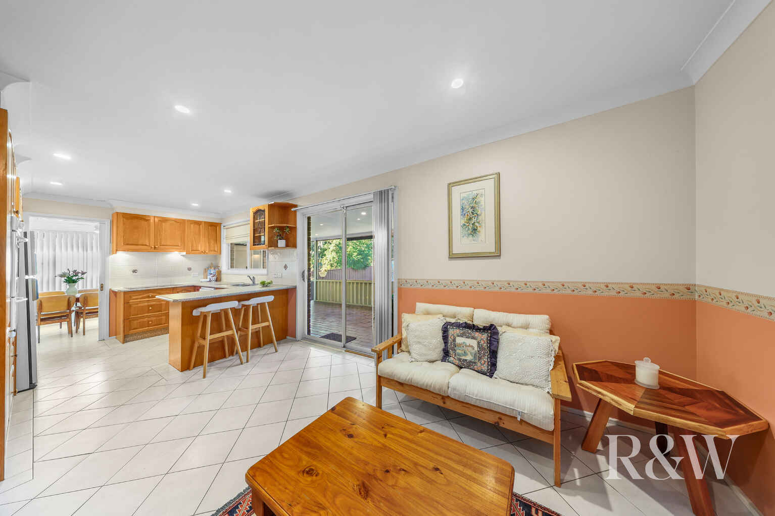 20 KOALA AVENUE Ingleburn