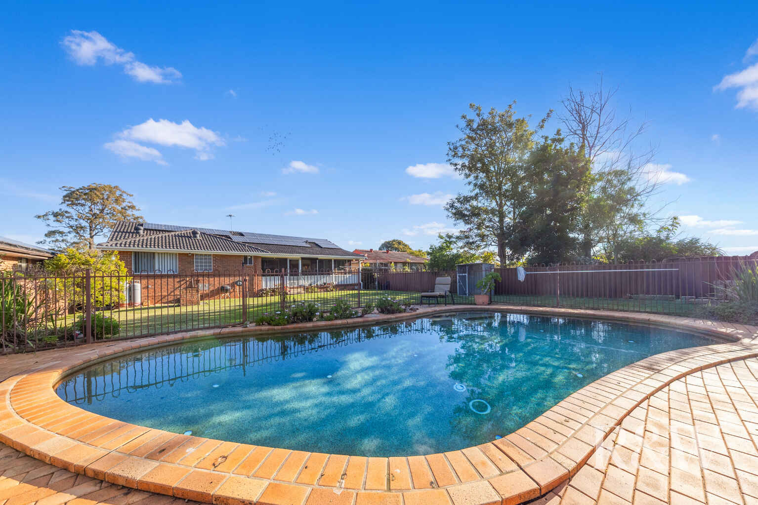 20 KOALA AVENUE Ingleburn