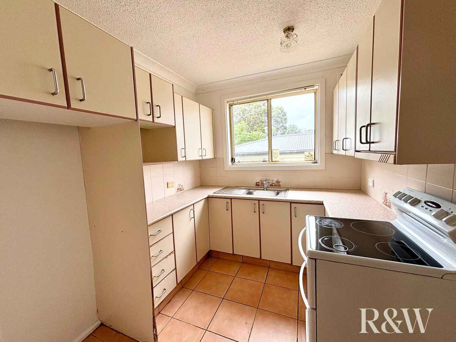 57 Lingayen Avenue Lethbridge Park