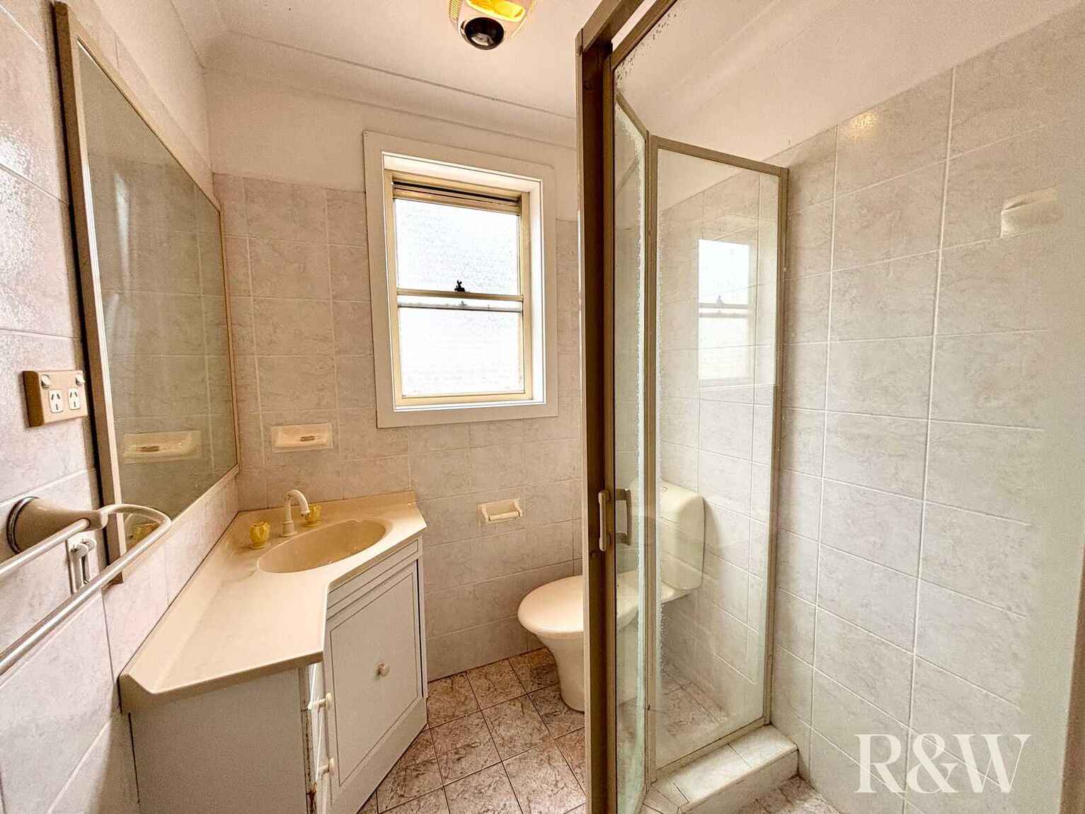 57 Lingayen Avenue Lethbridge Park