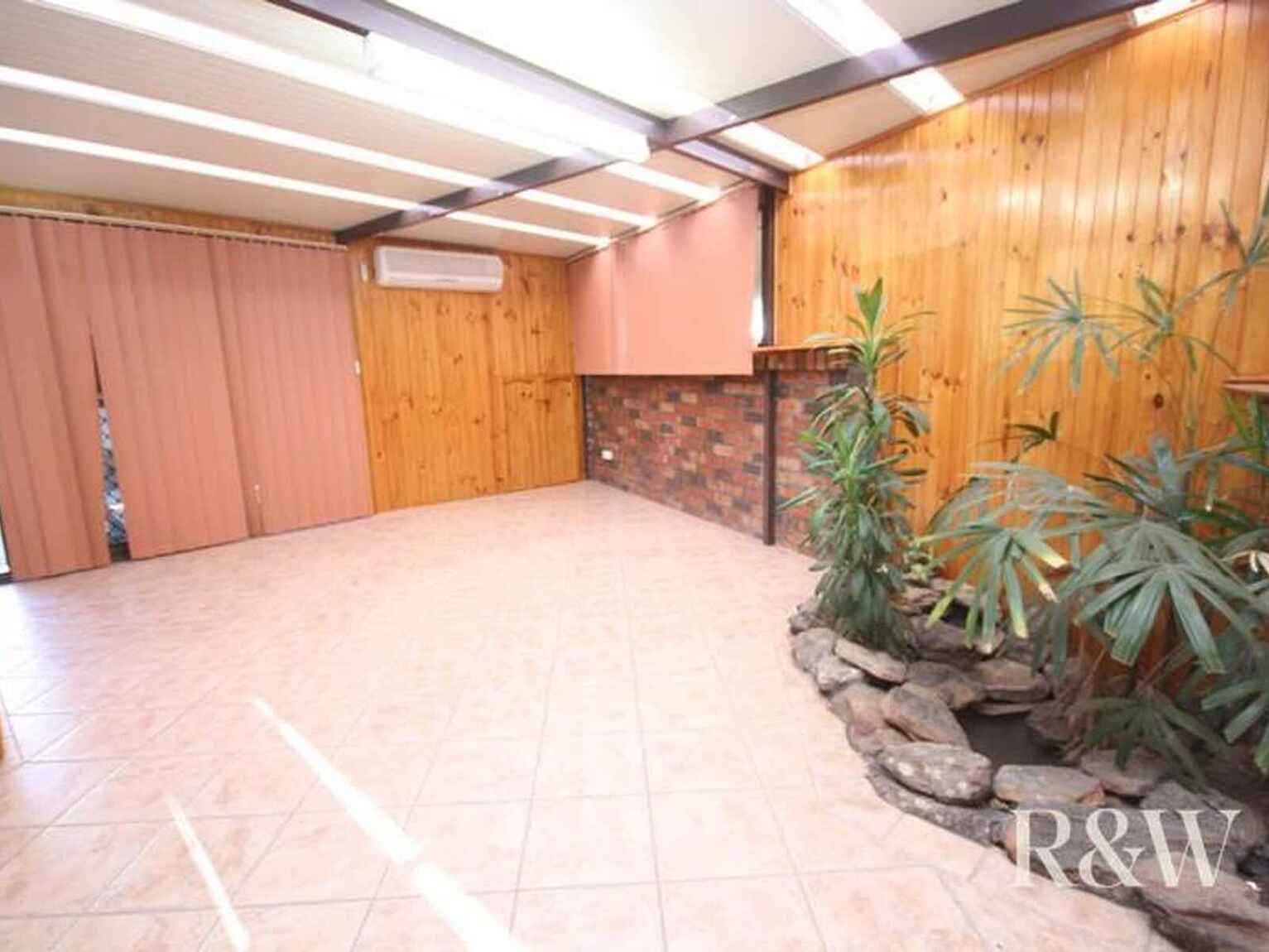 161 Captain Cook Drive Willmot