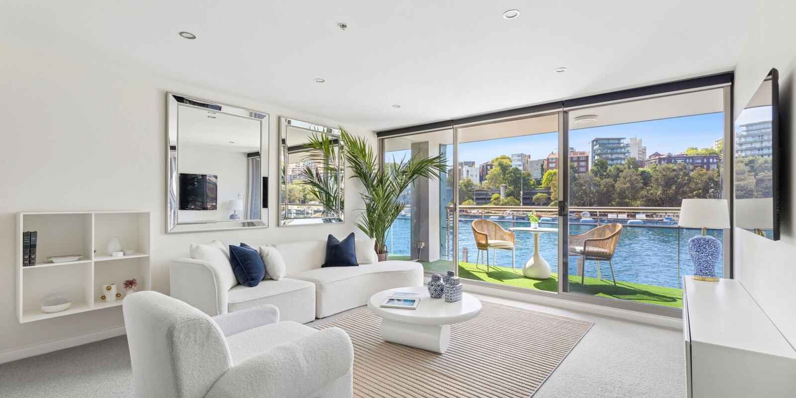 226/4-6 Cowper Wharf Roadway Woolloomooloo 226/4-6 Cowper Wharf Roadway Woolloomooloo