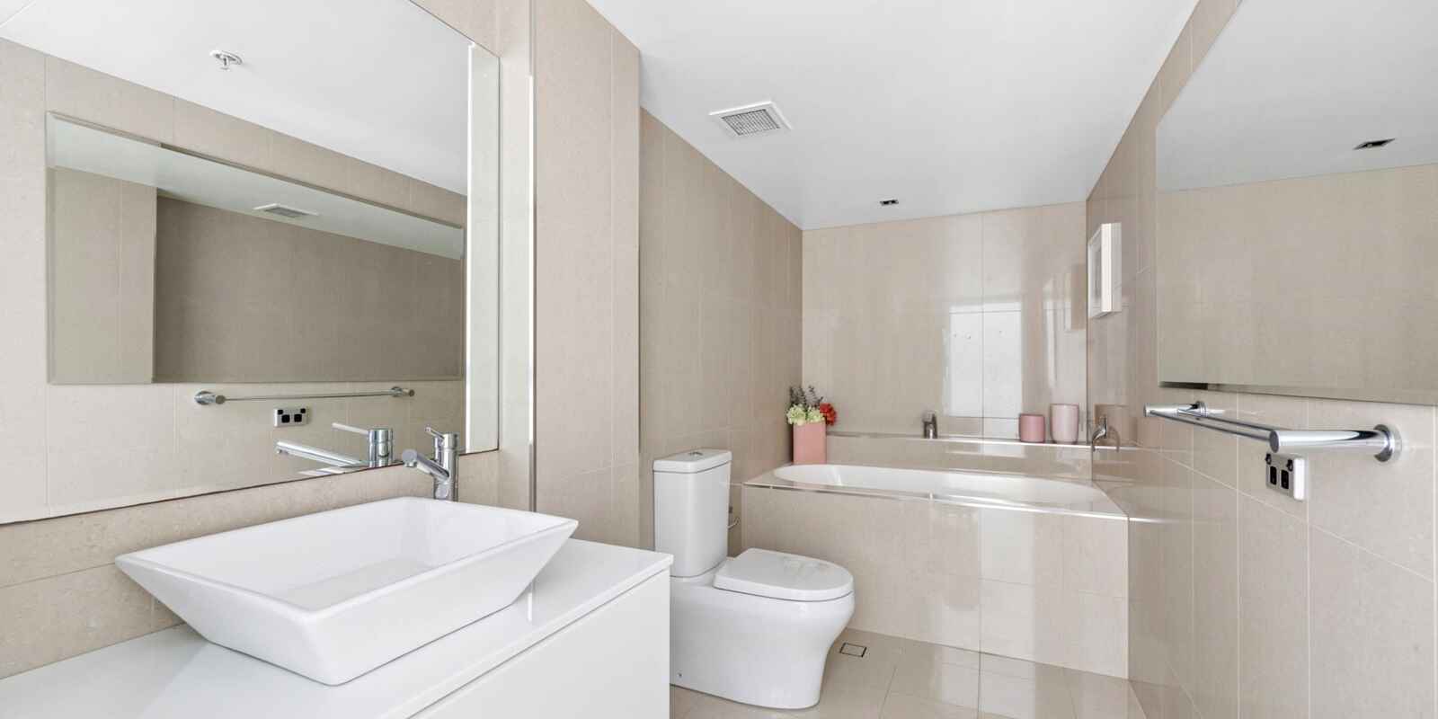 226/4-6 Cowper Wharf Roadway Woolloomooloo 226/4-6 Cowper Wharf Roadway Woolloomooloo